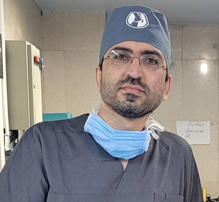 حسین اکبری اقدم