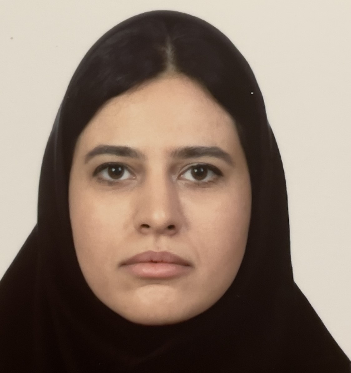 هاله اسفندیاری