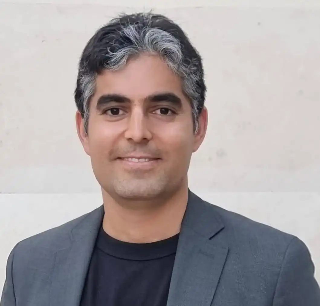 کسری کرمی فر